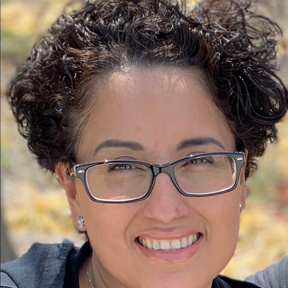 Meet your Posher, Carmen